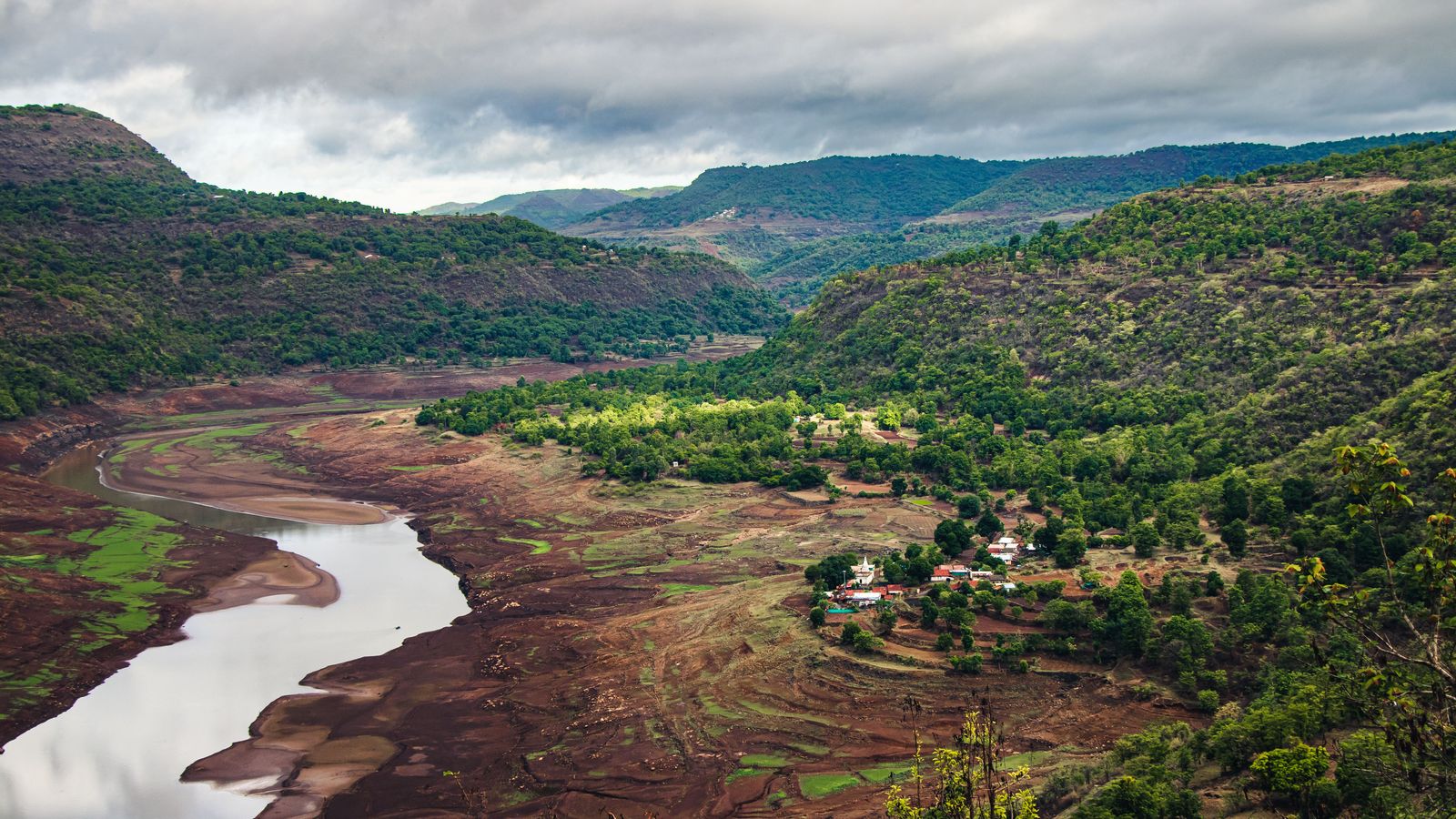 Bhimashankar by road
