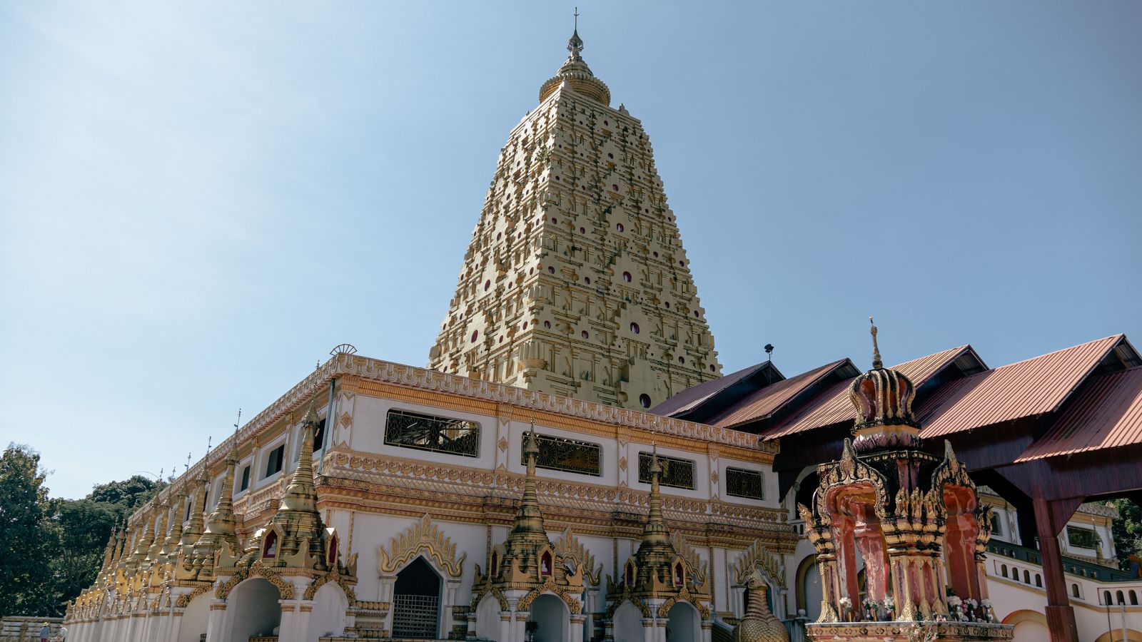Bodh Gaya by road