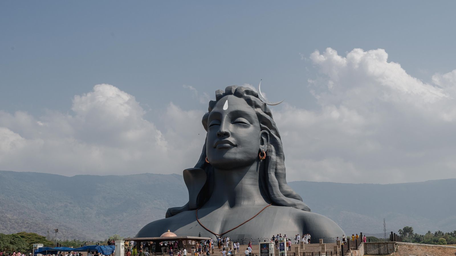 Isha Yoga Centre by road