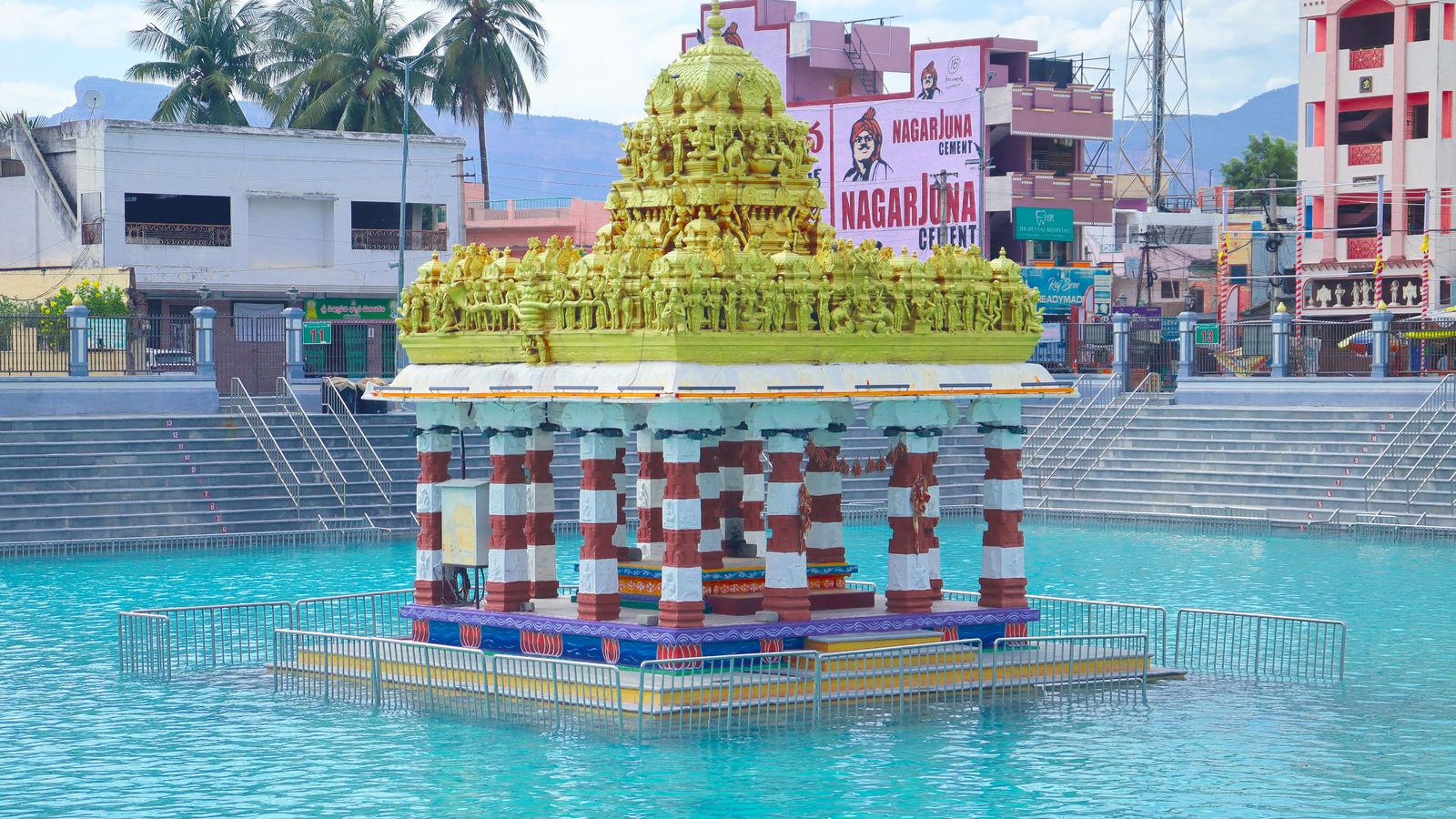 Madurai by road