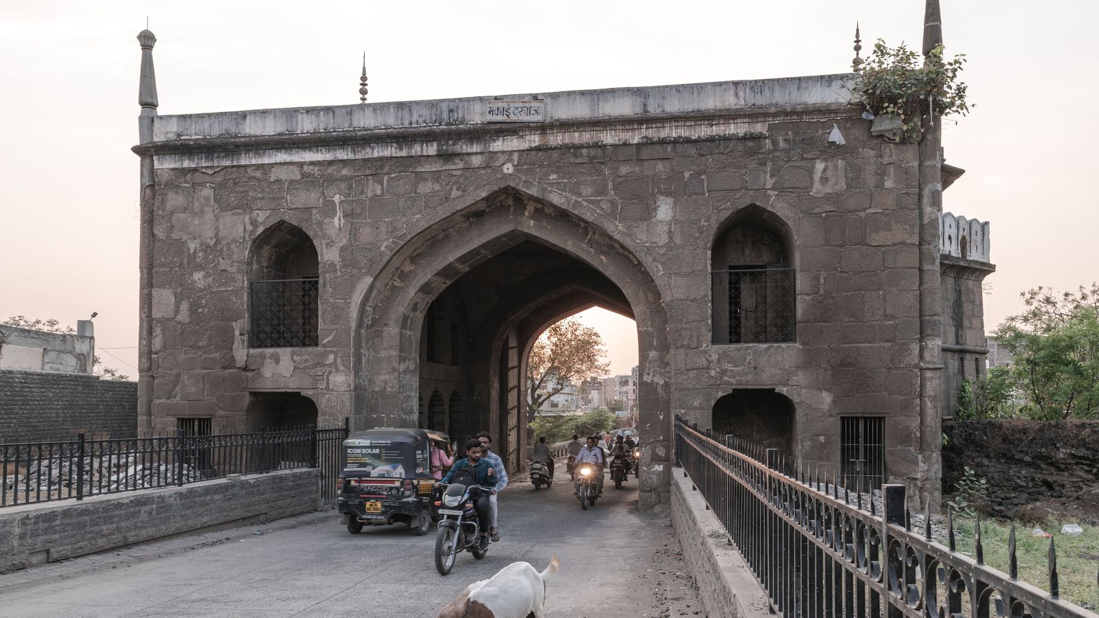 Pune by road