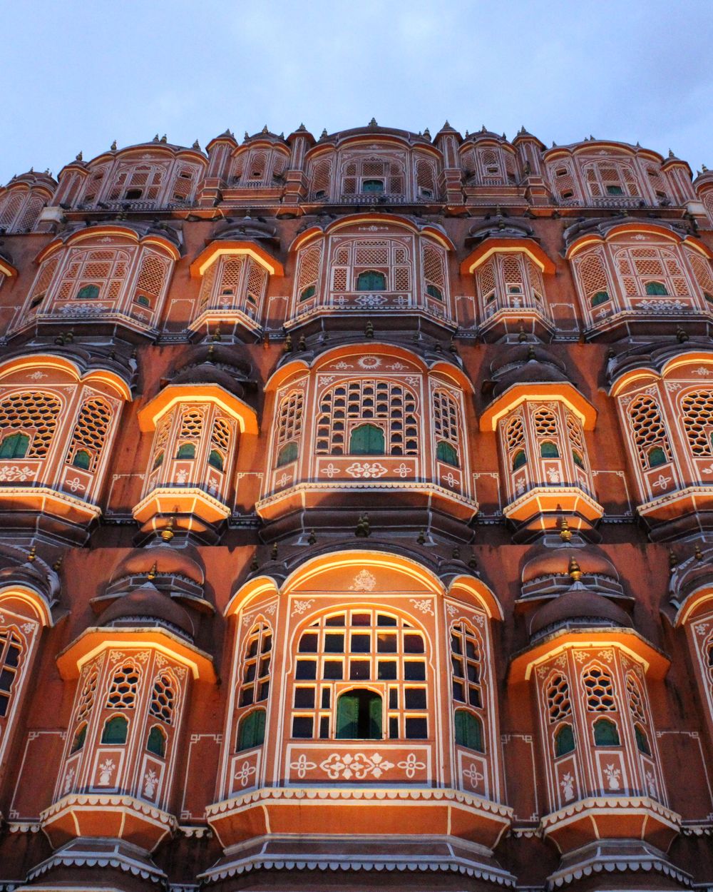 Car rental with driver in Jaipur