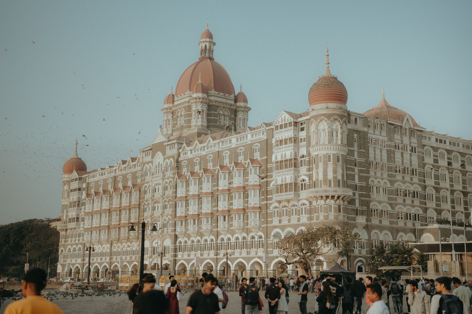 Hotels - book on BookingWorldwide.net